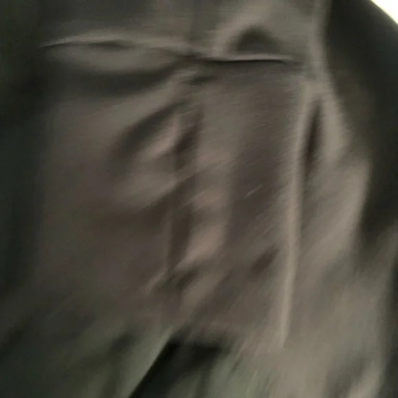 Gap fit small light weight jacket with hot pink zipper - Picture 4 of 5